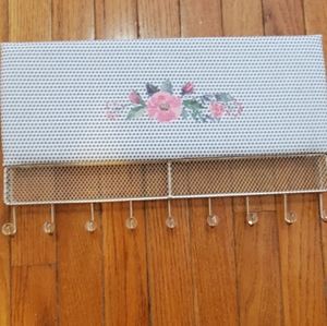 Jewelry or picture organizer